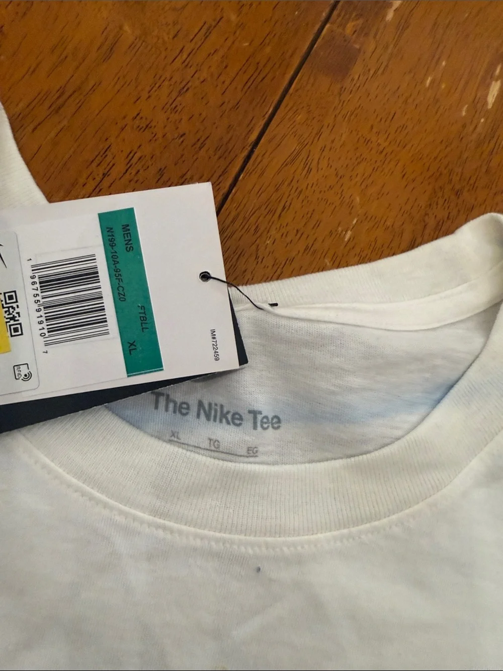 Nike White LA Rams Graphic Short Sleeve Tee with Navy & Yellow Print - Picture 4 of 6